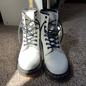 Women’s 1460 Dr. Martens